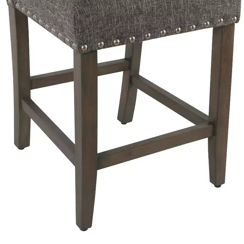 Sgabello da Bar Imbottito HomePop da 61 cm con Borchie, altezza da bancone