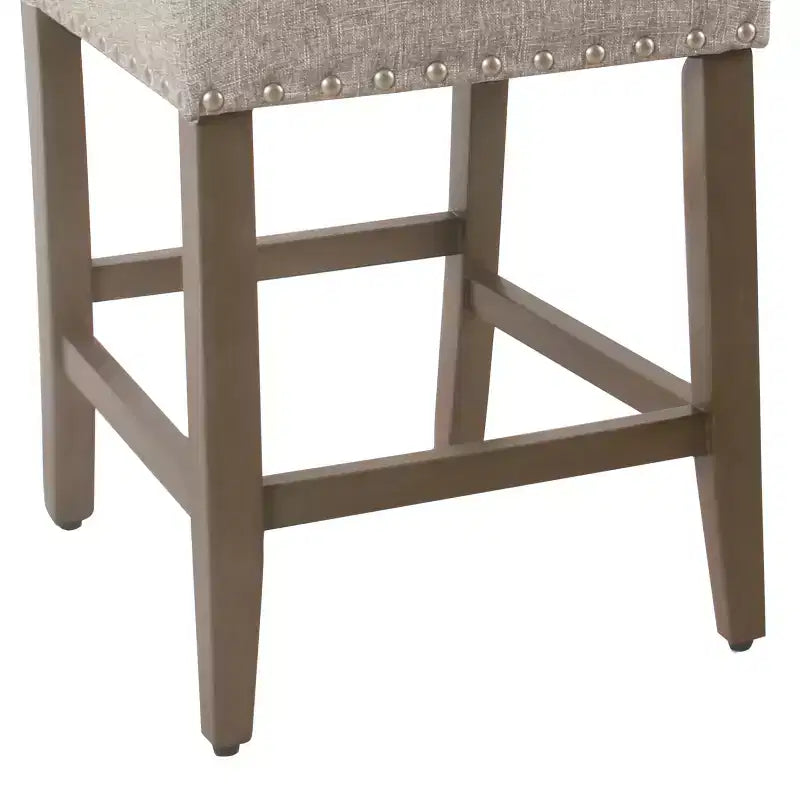 Sgabello da Bar Imbottito HomePop da 61 cm con Borchie, altezza da bancone