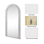 Specchio a figura intera con cornice ad arco in legno massello, design a scala